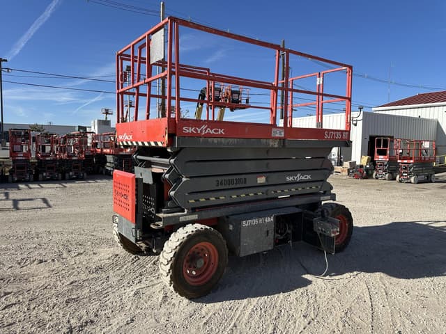Image of Sky Jack SJ7135RT equipment image 3