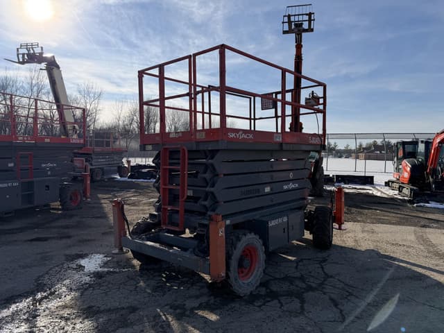 Image of Sky Jack SJ8243RT equipment image 3