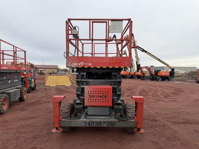 Image of Sky Jack SJ8243RT equipment image 2