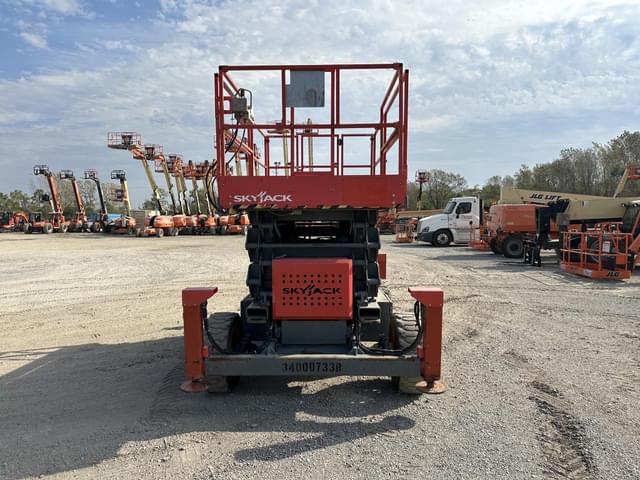 Image of Sky Jack SJ8243RT equipment image 2