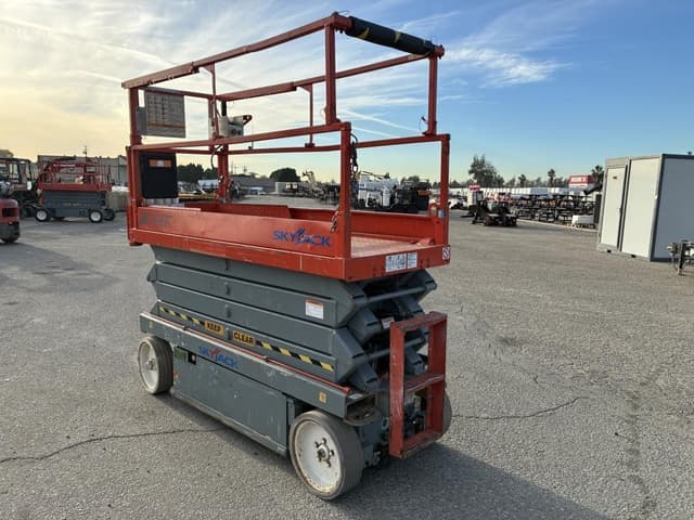 Image of Sky Jack SJIII3226 equipment image 3