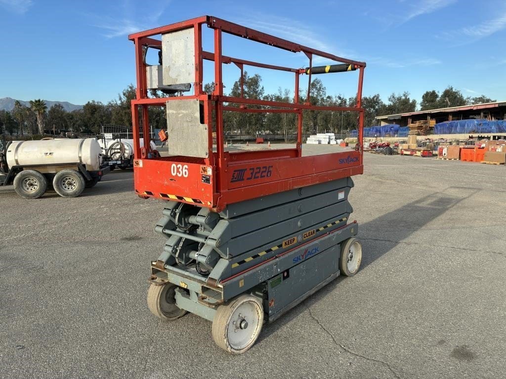 2007 Sky Jack SJIII3226 Equipment Image0