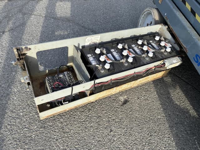 Image of Sky Jack SJIII3226 equipment image 4