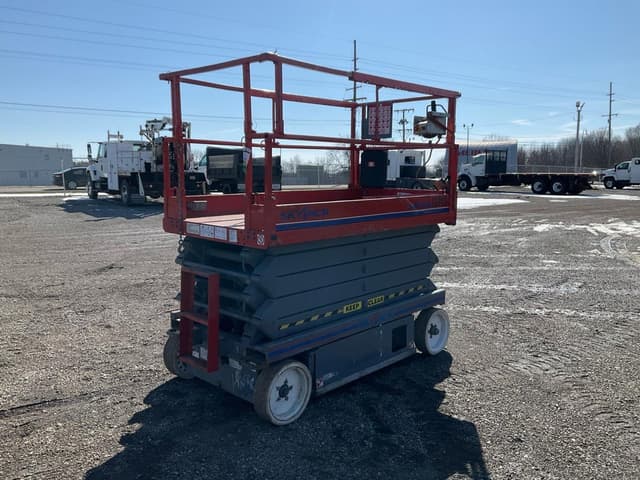 Image of Sky Jack SJ4632 equipment image 3