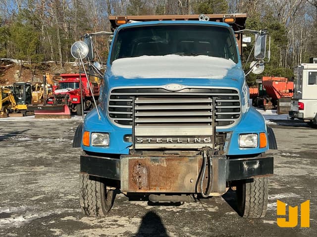 Image of Sterling L7500 equipment image 1