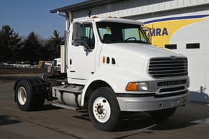 2007 Sterling A9500 Image