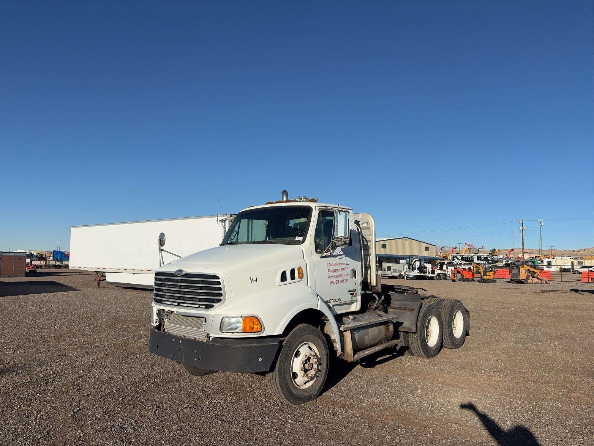 2007 Sterling AT9500 Equipment Image0