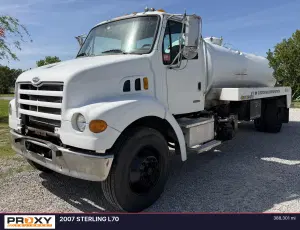 2007 Sterling L7500 Image
