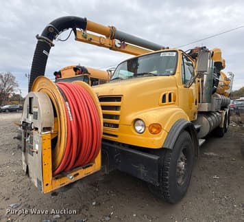 Main image Sterling L7500