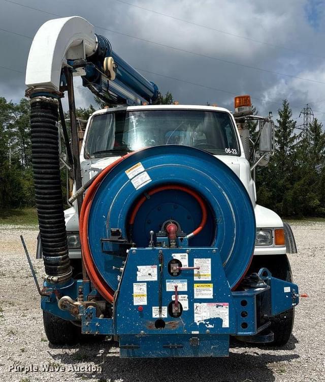 Image of Sterling L7500 equipment image 1
