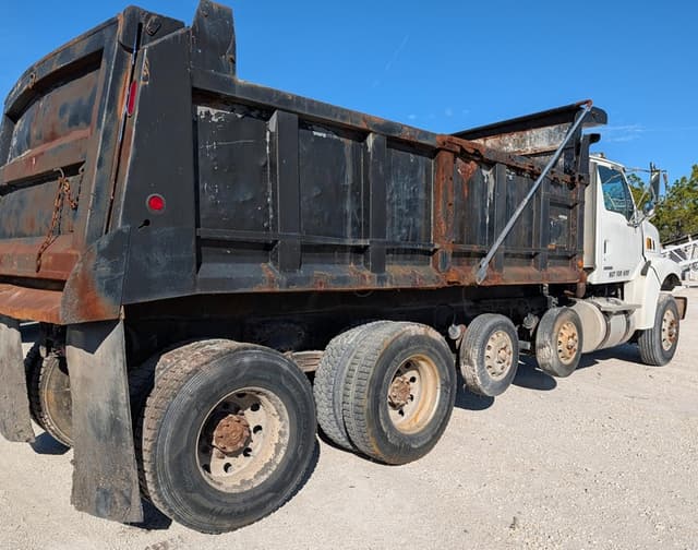 Image of Sterling L8500 equipment image 3