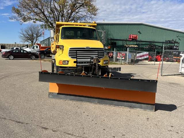 Image of Sterling L8500 equipment image 2