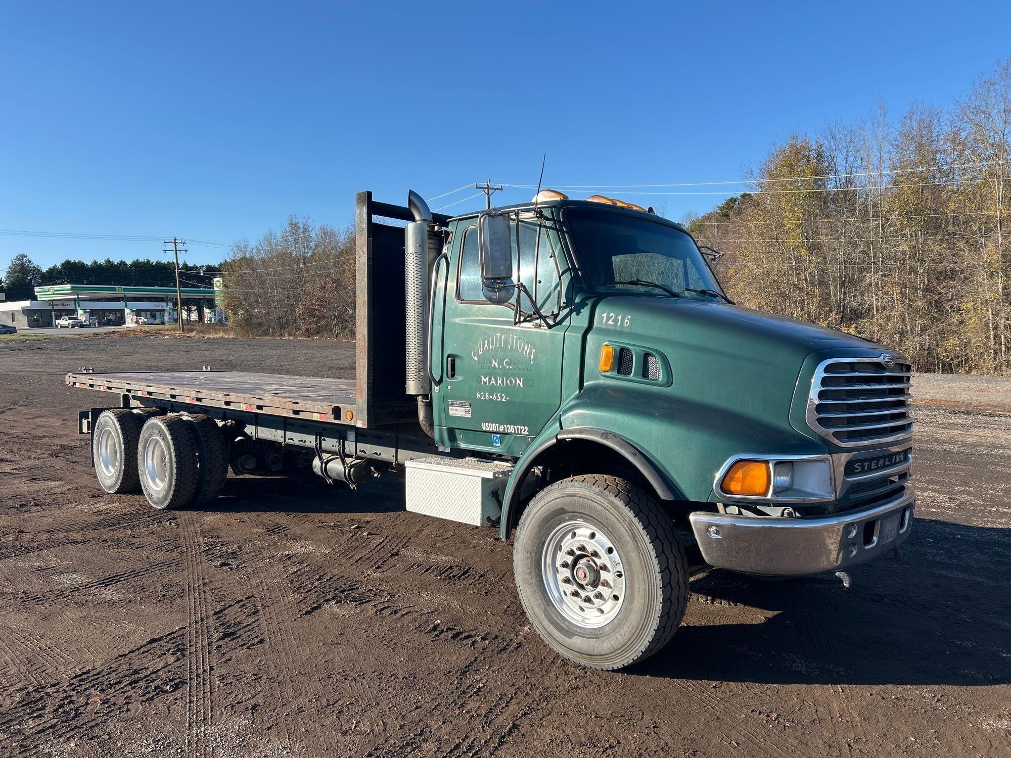 2007 Sterling L9500 Equipment Image0