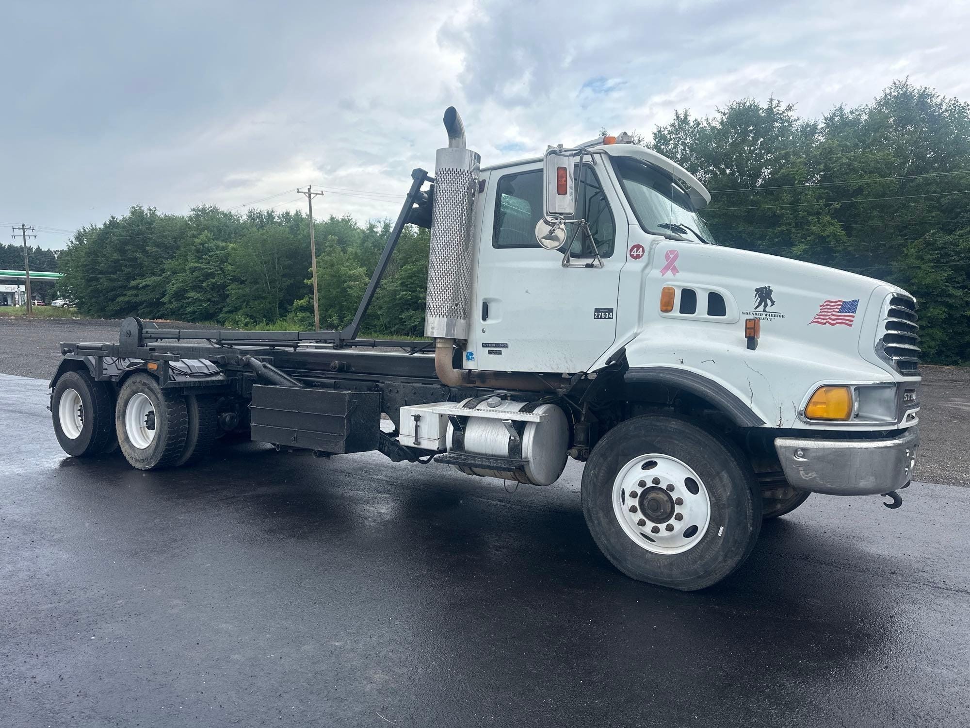 2007 Sterling L9500 Equipment Image0
