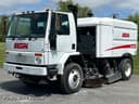 2007 Sterling SC8000 Image