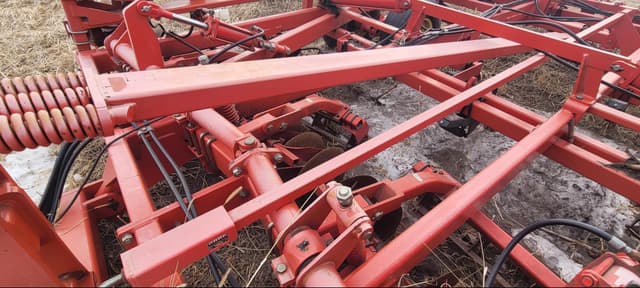 Image of Sunflower 6333-34 equipment image 3