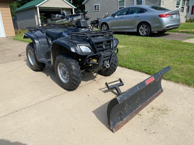 Image of Suzuki Eiger Quad Runner equipment image 1