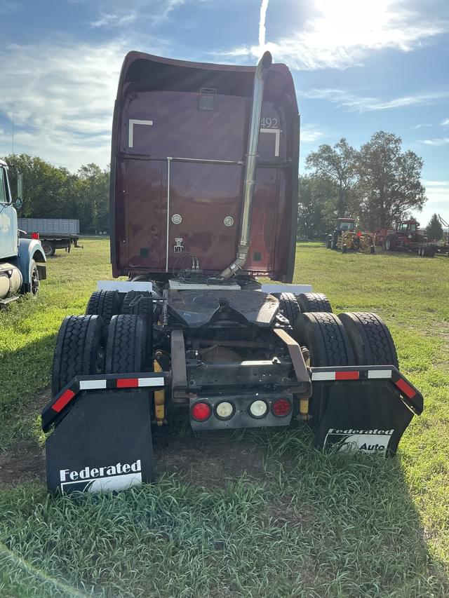 Image of Kenworth T2000 equipment image 3