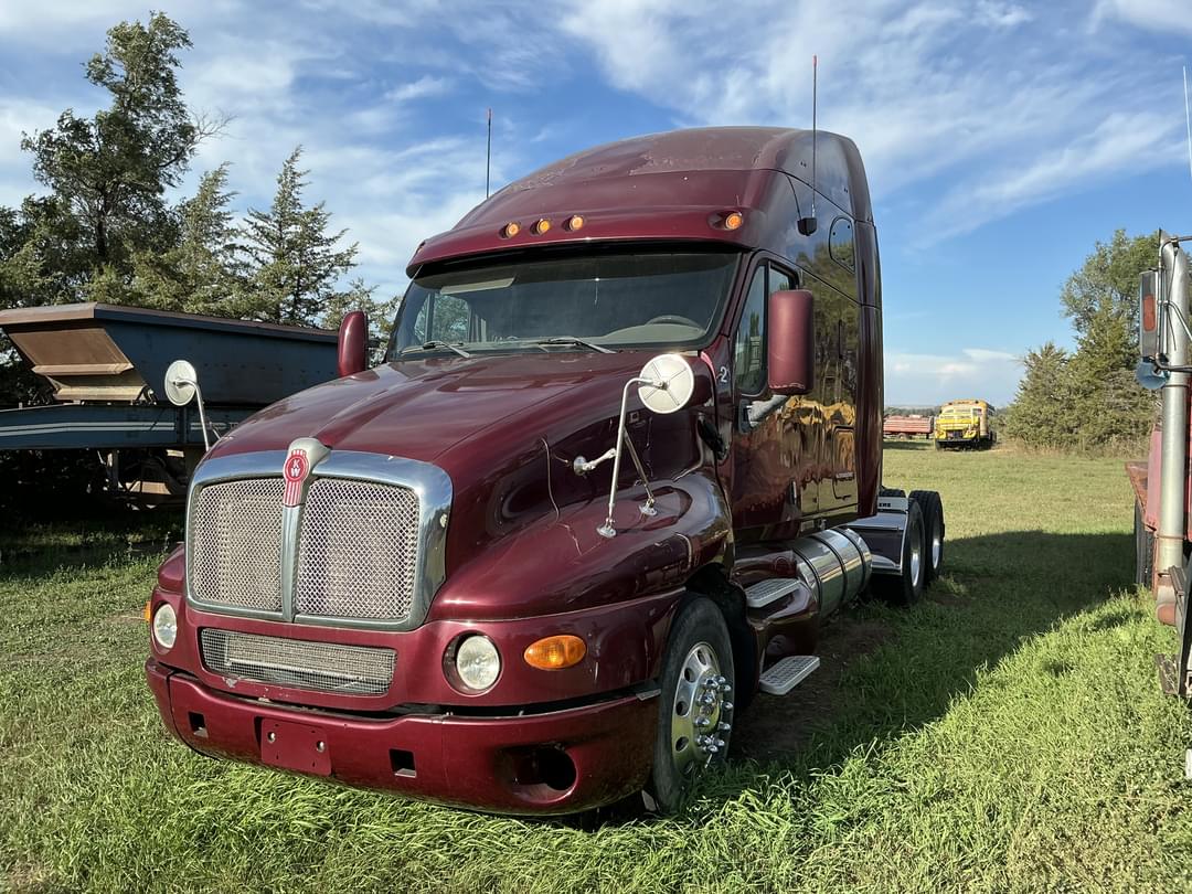 Image of Kenworth T2000 Primary image