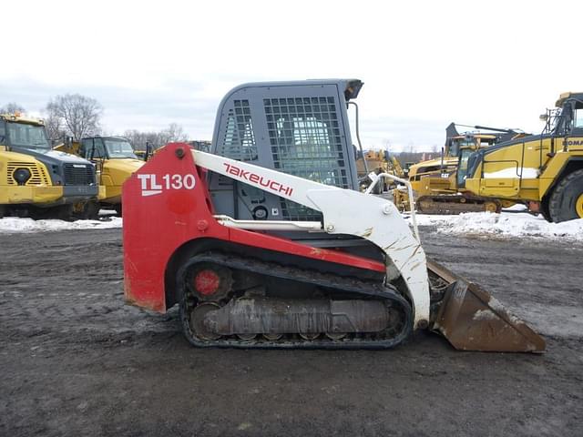 Image of Takeuchi TL130 equipment image 2