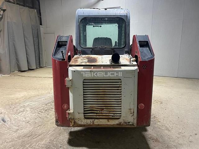 Image of Takeuchi TL130 equipment image 3