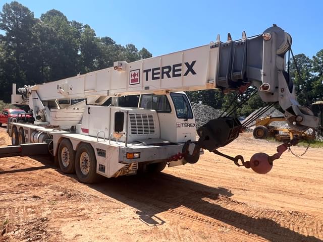 Image of Terex T775 equipment image 1