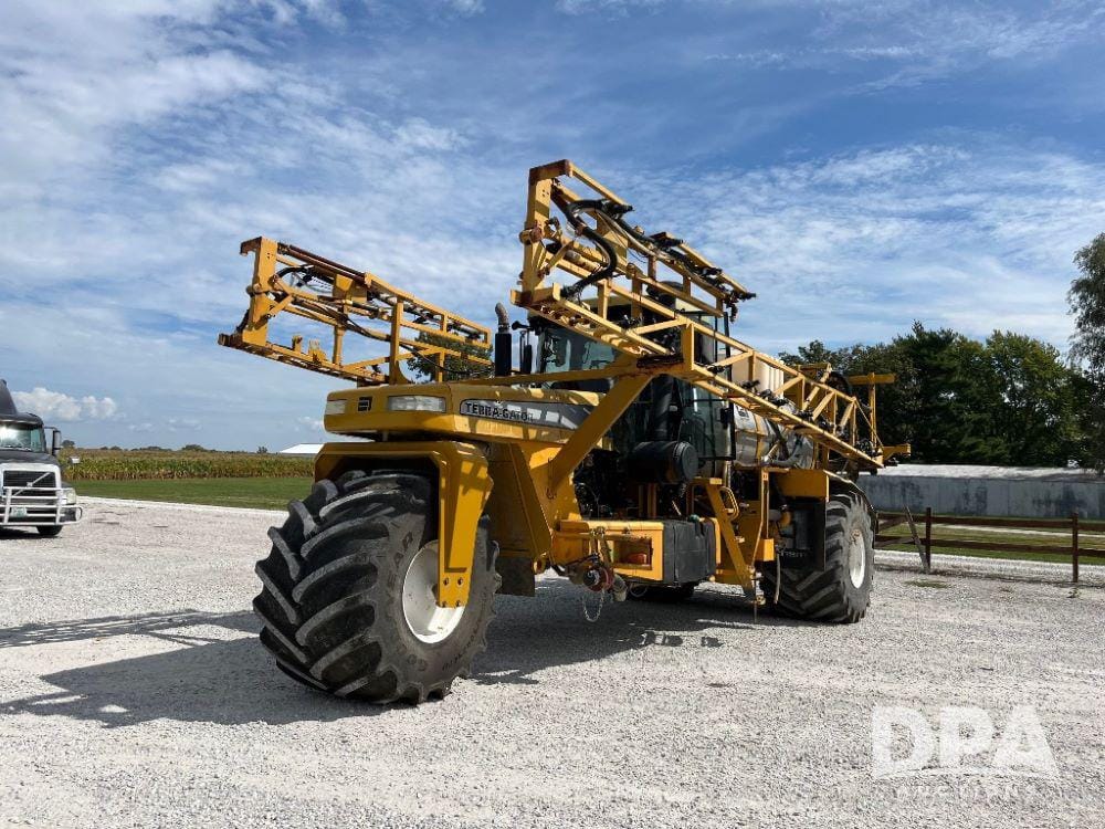 Main image Ag-Chem Terra-Gator 6203