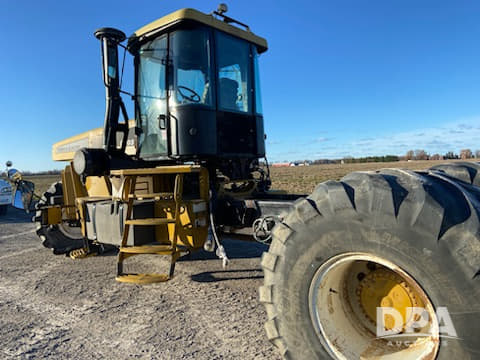 Image of Ag-Chem Terra-Gator 8203 equipment image 3