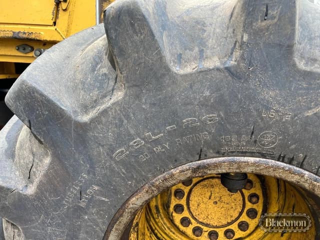 Image of Tigercat 718E equipment image 2