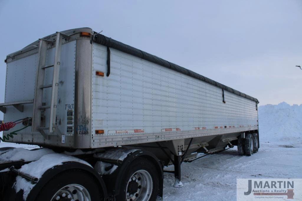 2007 Timpte Super Hopper Equipment Image0