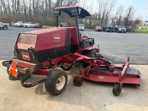 Image of Toro Groundsmaster 580D equipment image 3