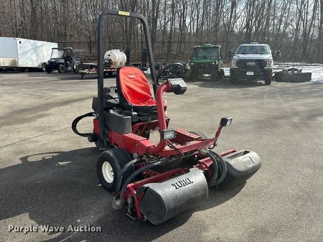 Image of Toro Greensmaster 3150 equipment image 2