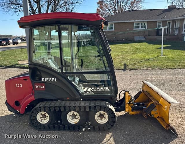 Image of Toro GroundsMaster 7200 equipment image 3