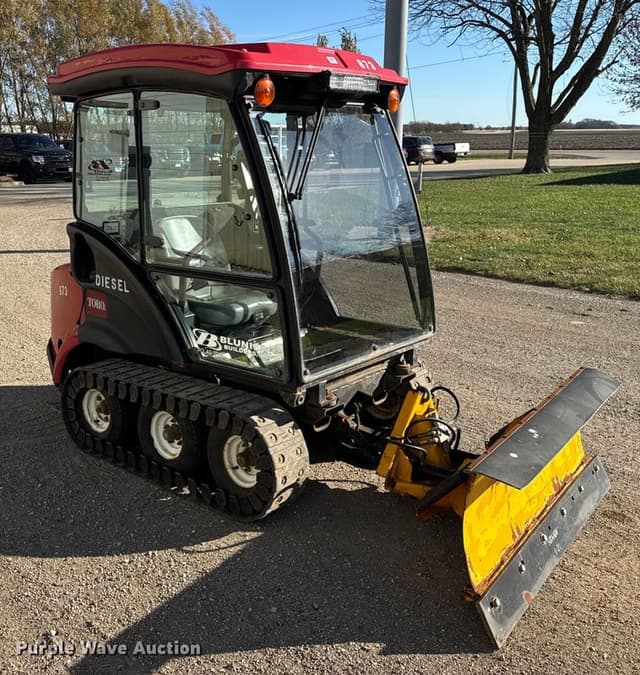 Image of Toro GroundsMaster 7200 equipment image 2