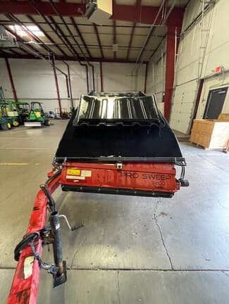 Image of Toro Pro Sweep 5200 equipment image 4
