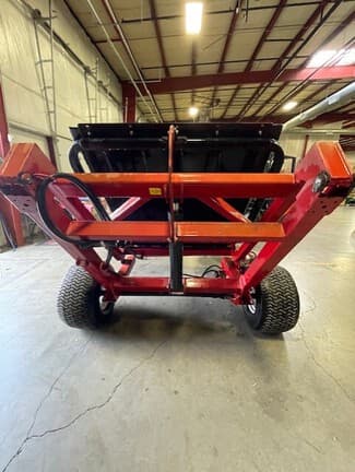 Image of Toro Pro Sweep 5200 equipment image 4