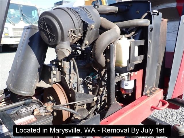Image of Toro Reelmaster 5210 equipment image 2