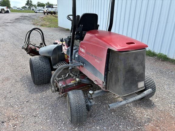 Image of Toro Reelmaster 5410 equipment image 3
