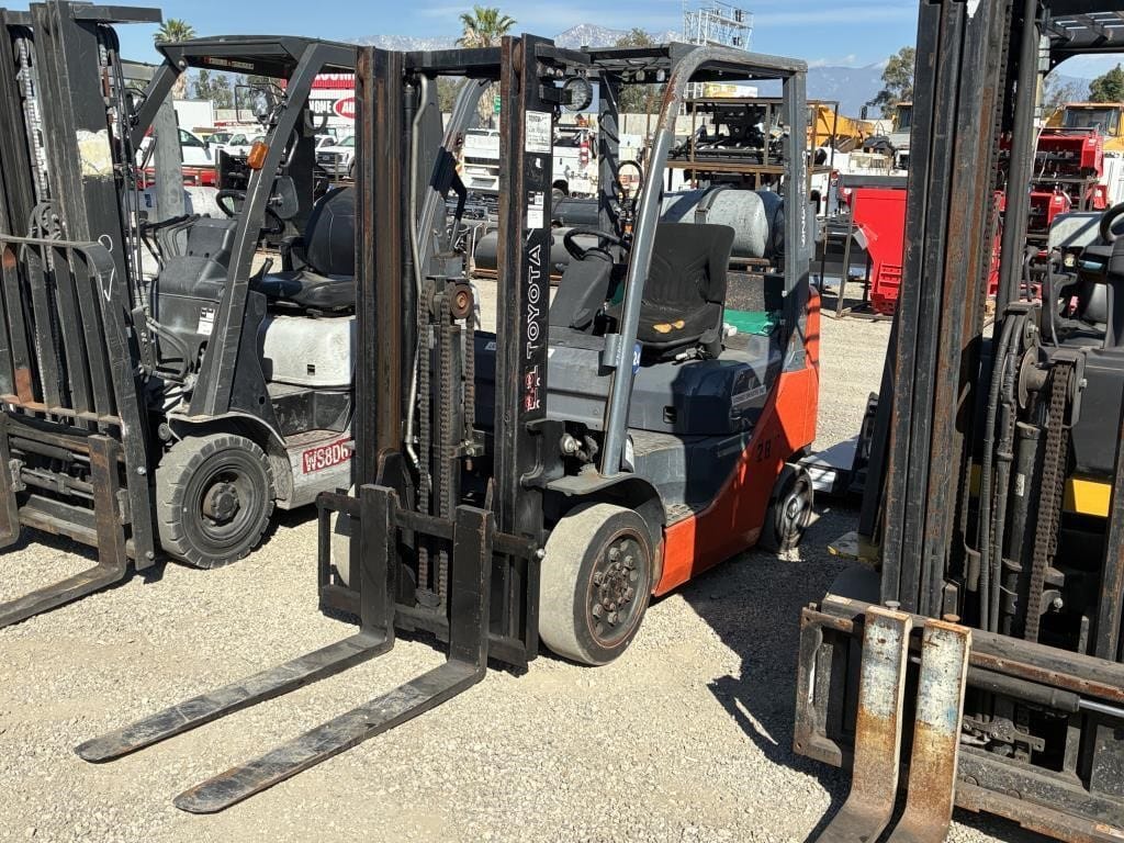 2007 Toyota 8FGCU20 Equipment Image0