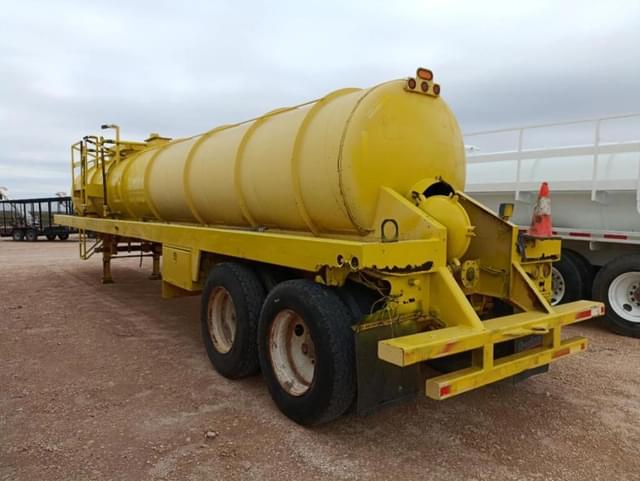 Image of Troxell 130BBL equipment image 1