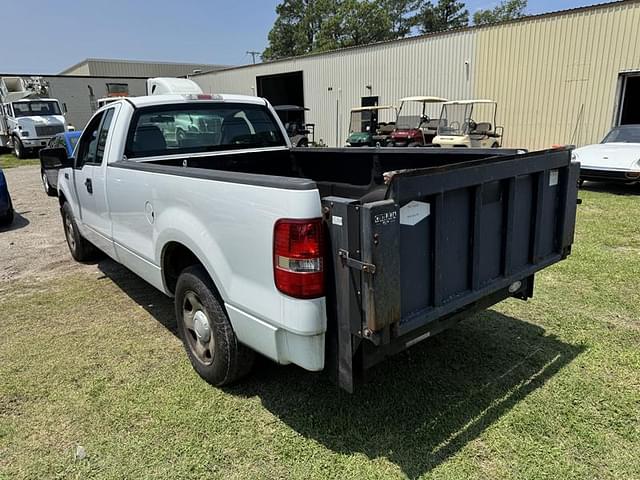 Image of Ford F-150 equipment image 4