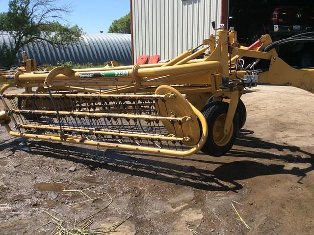 Image of Vermeer R2300 equipment image 2