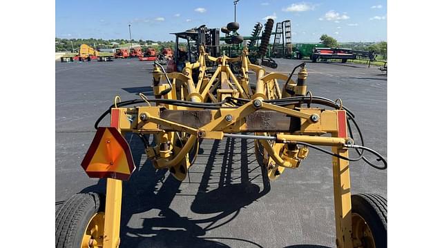 Image of Vermeer R2300 equipment image 2