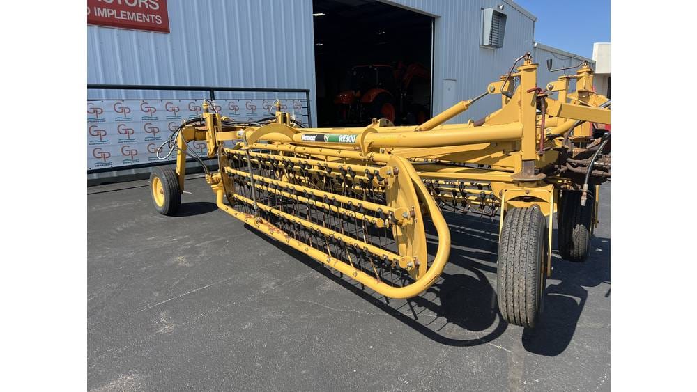 2007 Vermeer R2300 Equipment Image0