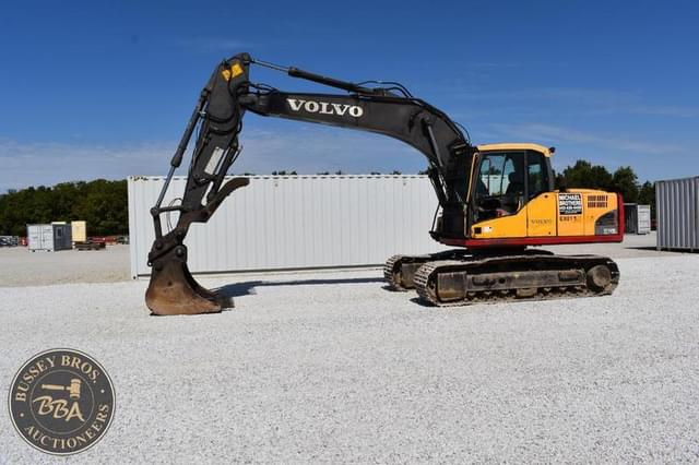Image of Volvo EC160CL equipment image 3