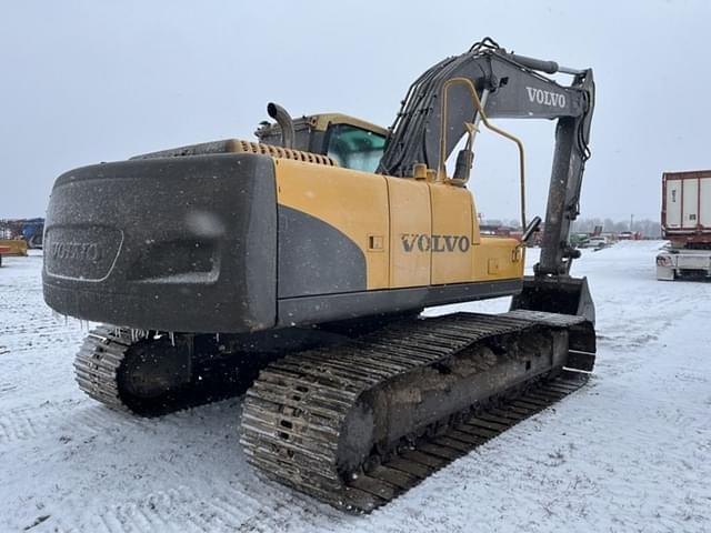 Image of Volvo EC210Cl equipment image 2