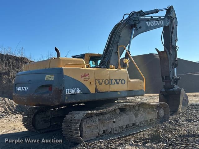 Image of Volvo EC360BLC equipment image 4