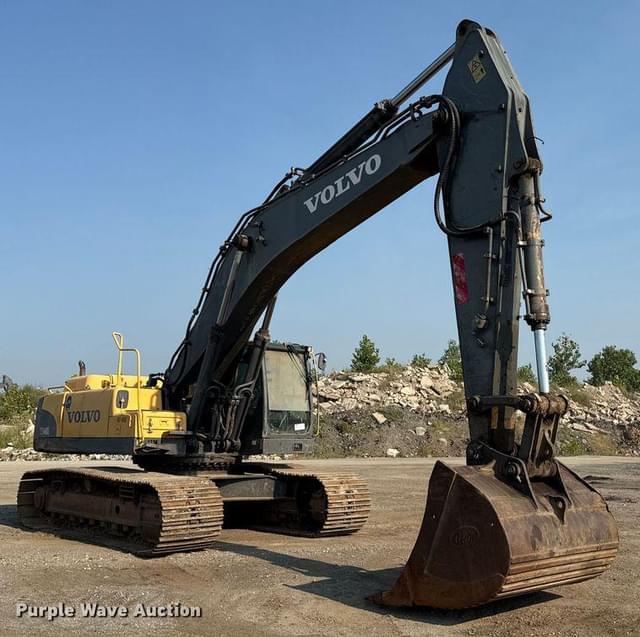 Image of Volvo EC460CL equipment image 2