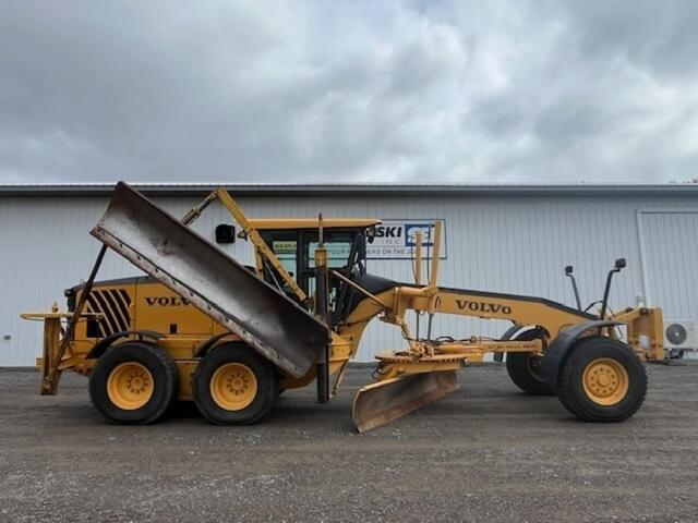 Image of Volvo G946 equipment image 1