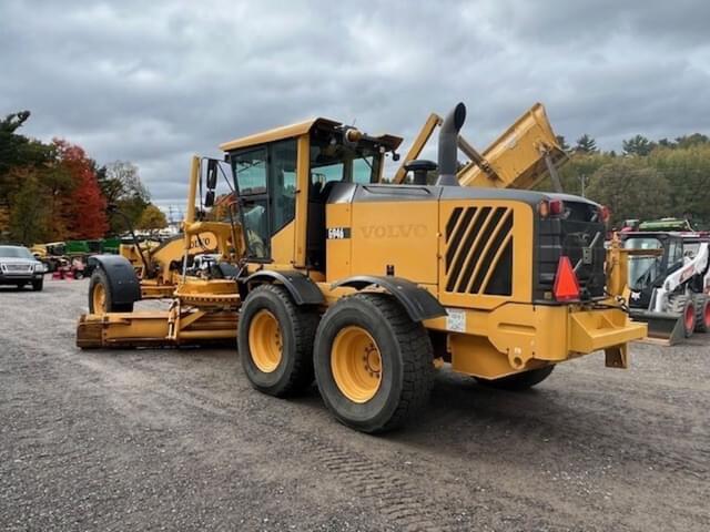 Image of Volvo G946 equipment image 4